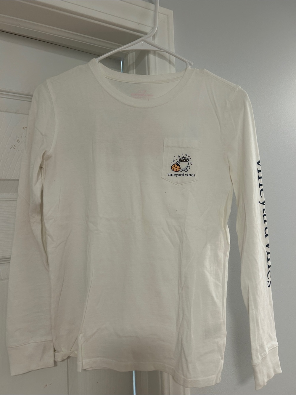 Vineyard Vines Kids White Long-Sleeve Pocket Tee with Pocket Graphic